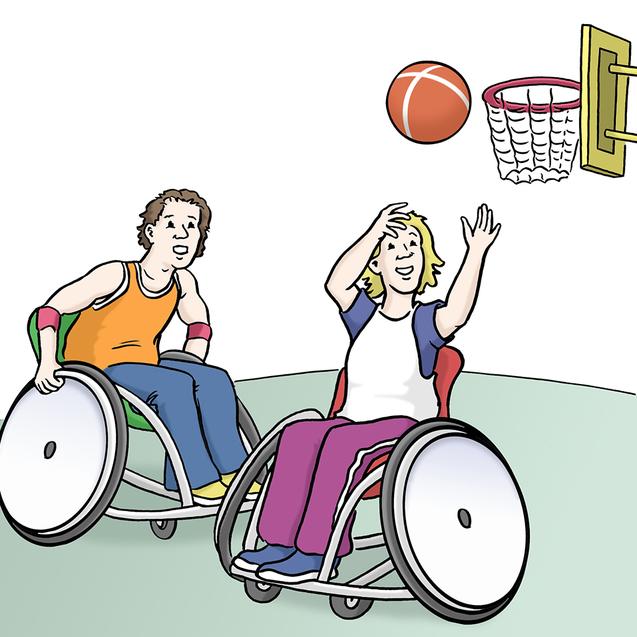 Zwei Personen im Rollstuhl spielen Basketball und werfen einen Ball auf den Korb.